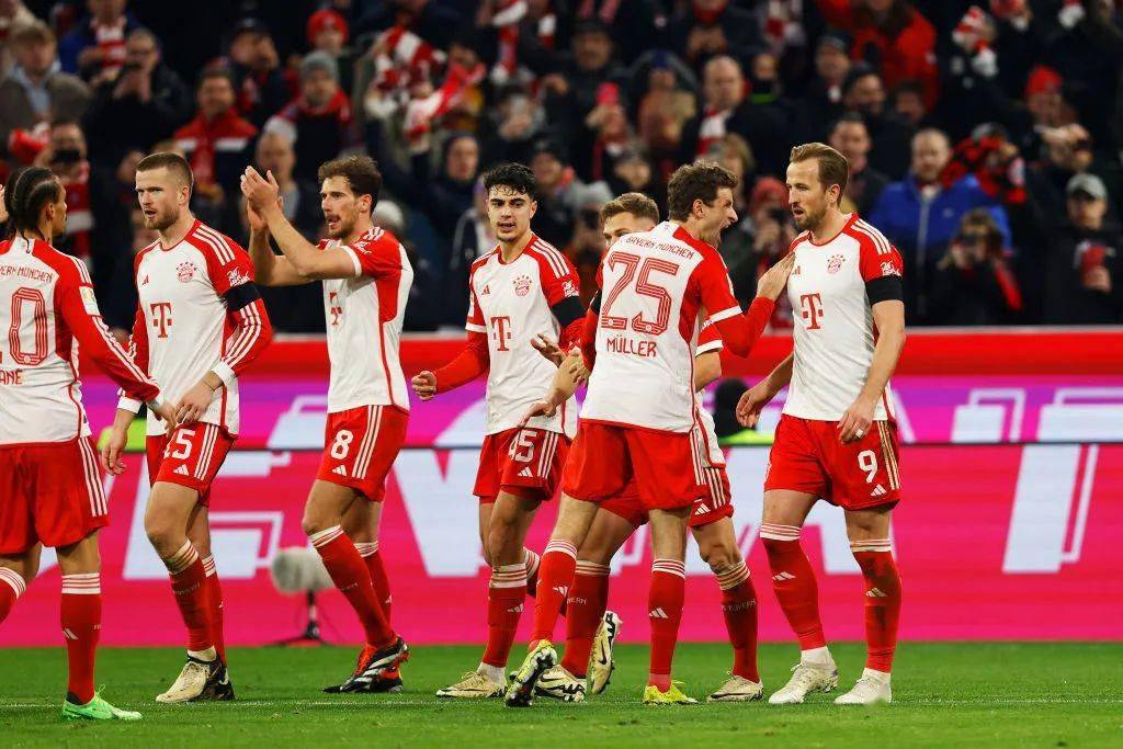 在社交媒体 在社交媒体